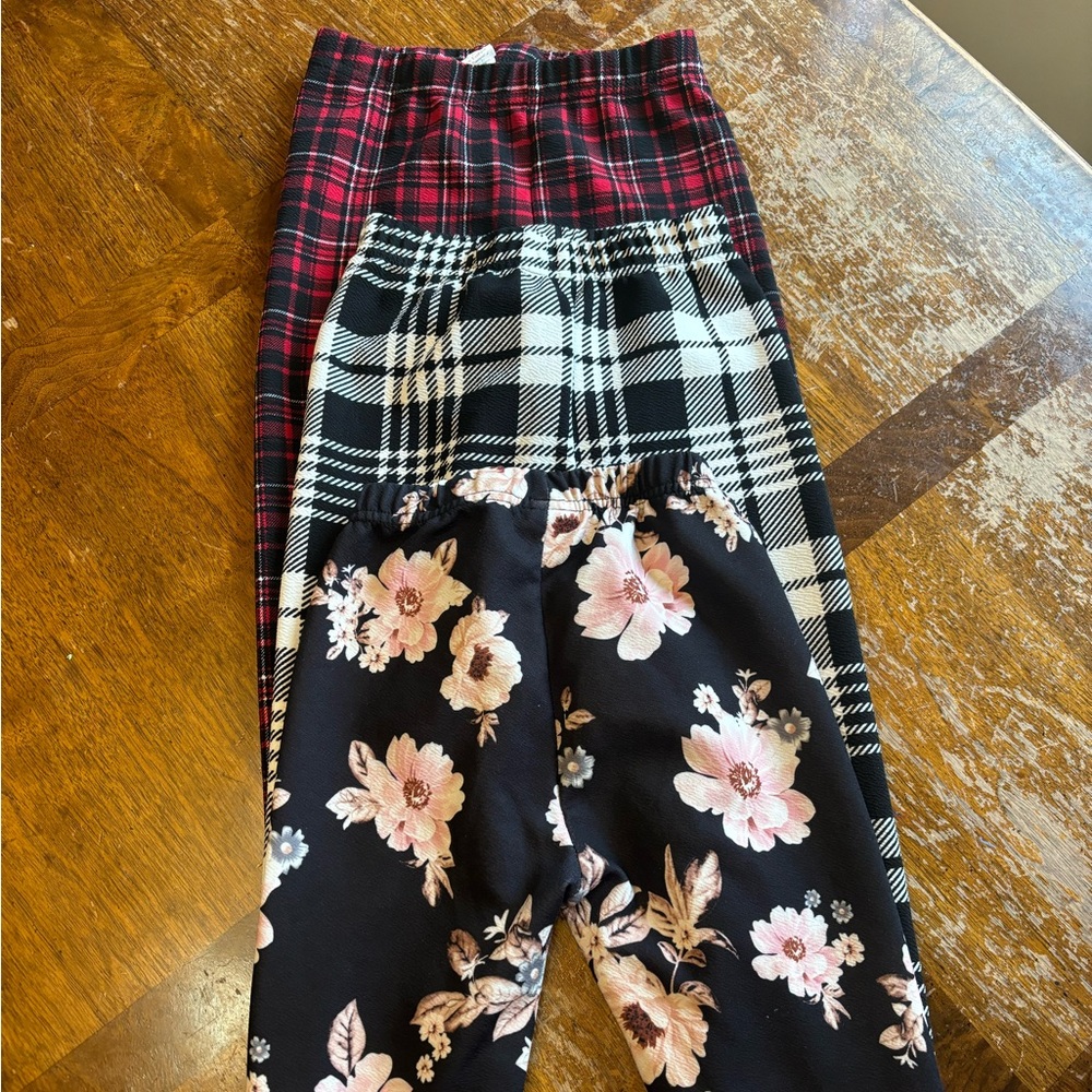 Girls size 8 leggings